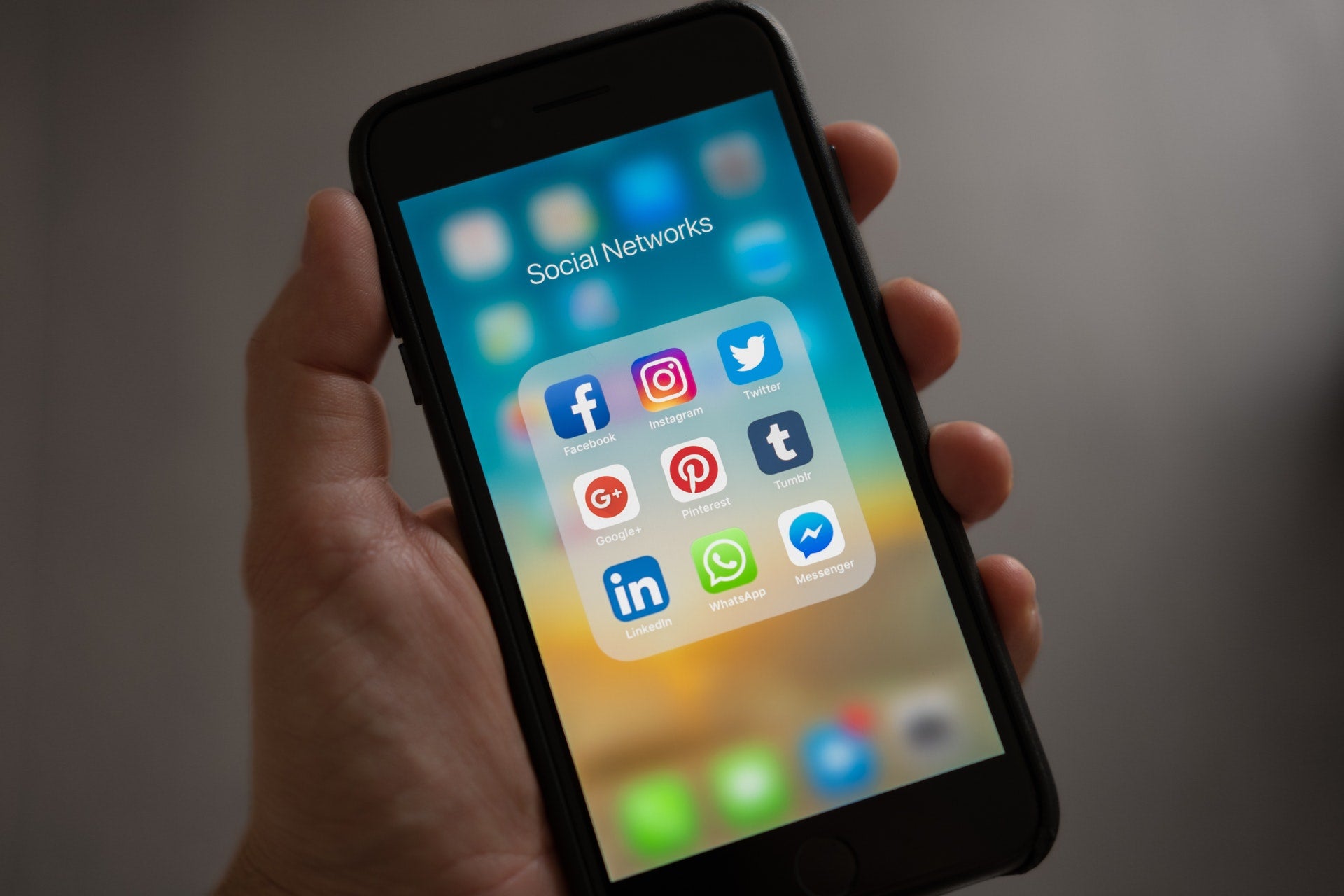 Social Media for Ecommerce: How to Integrate Ecommerce With Social Media Efforts